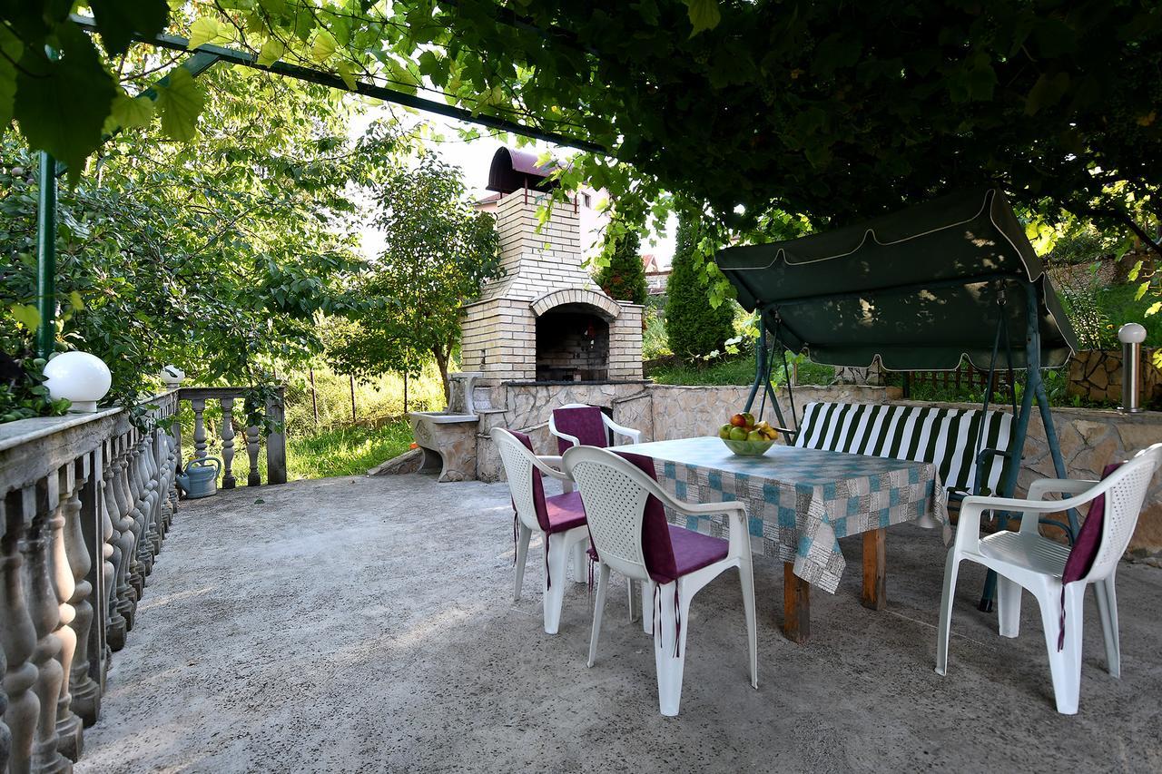 Keep Calm Garden Villa Sarajevo Bagian luar foto