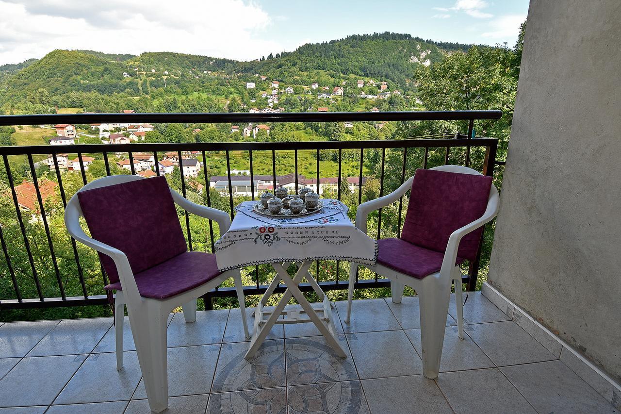 Keep Calm Garden Villa Sarajevo Bagian luar foto